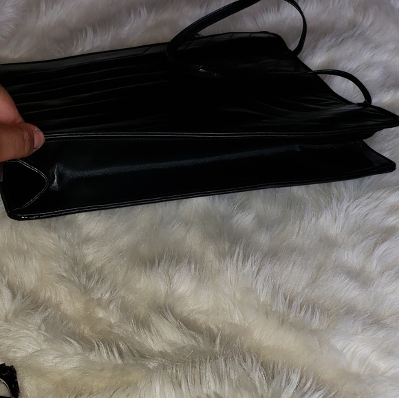 Vintage Black YSL Y Tote - Picture 8 of 8